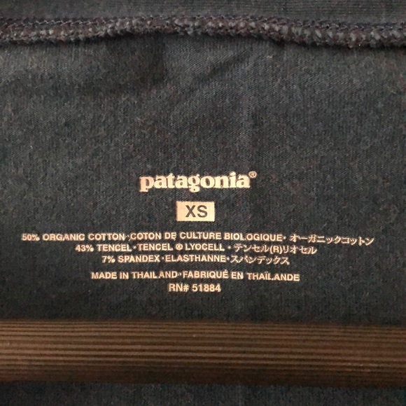 Patagonia Tunic with print accent on back - Picture 5 of 8